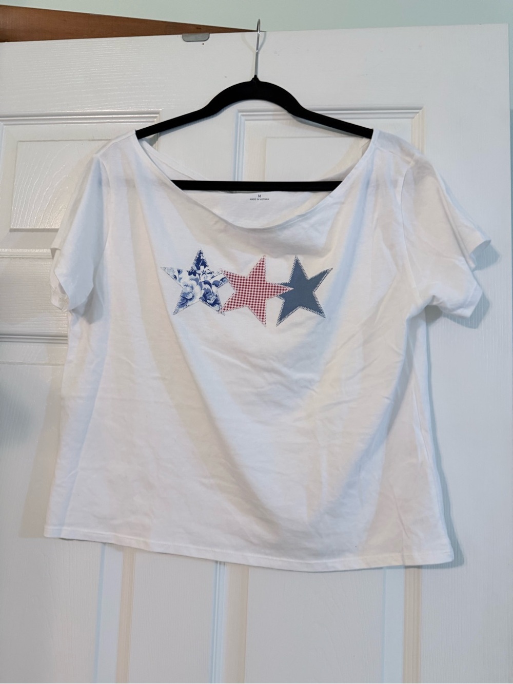 Hollister White Tee with Gray Logo Print